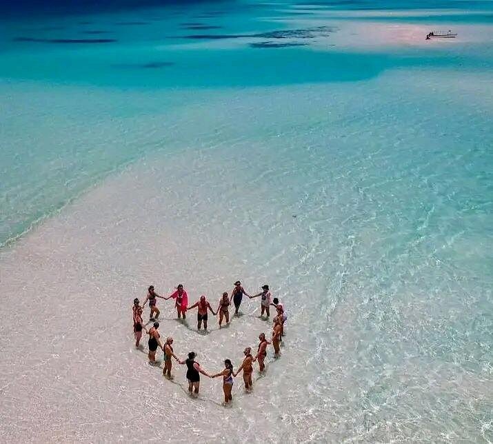 Group, corporate and leisure travel · Tanzania & Zanzibar